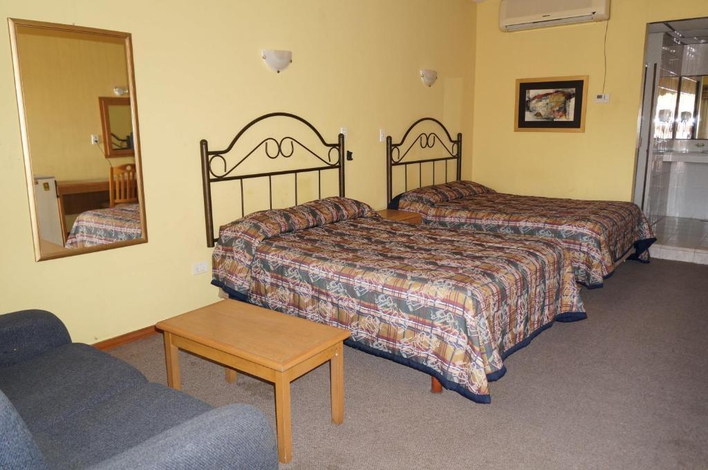 Maria Luisa Inn & Suites Juarez  المظهر الخارجي الصورة